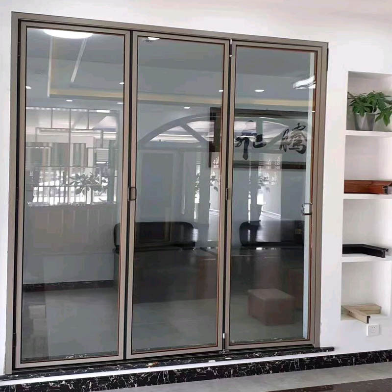 Puertas de vidrio correderas de aluminio de 10 capas de sellado personalizables con anchura de marco de ventana de 70 mm