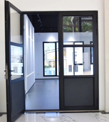 Puertas de revestimiento de aleación de aluminio resistentes al agua con 10 capas de sellado