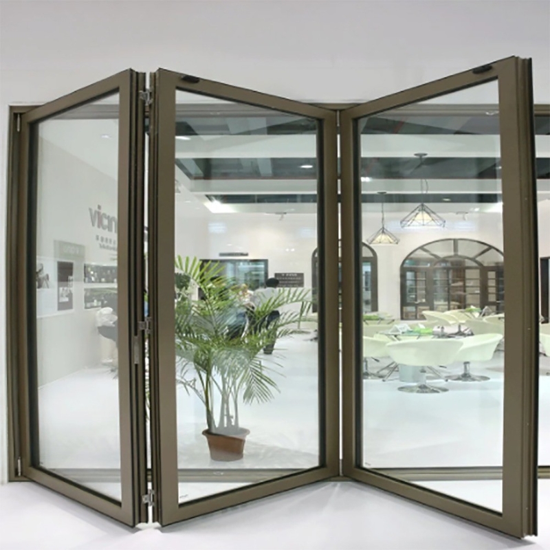 Puertas residenciales de doble plegado Cuadro de aluminio con opción de vidrio triplex y ancho de 70 mm