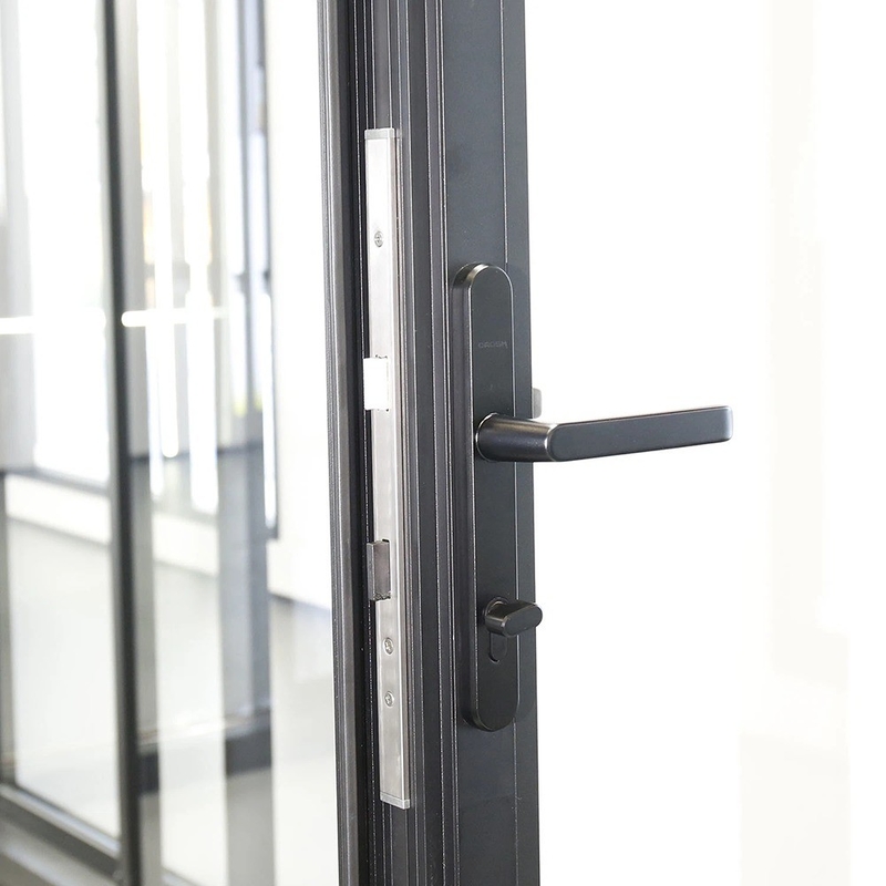 Puertas dobles de aleación de aluminio estilo moderno y personalizado con mejora de vidrio triplex