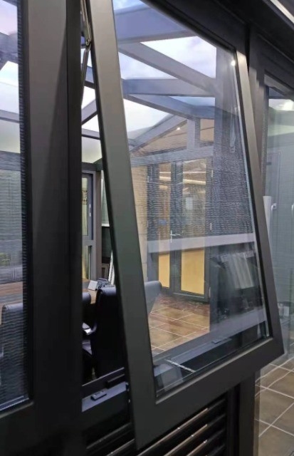 Ventana de aluminio de manivela a mano con 5 27A 55 9A 5 12A 5 vidrio y venta