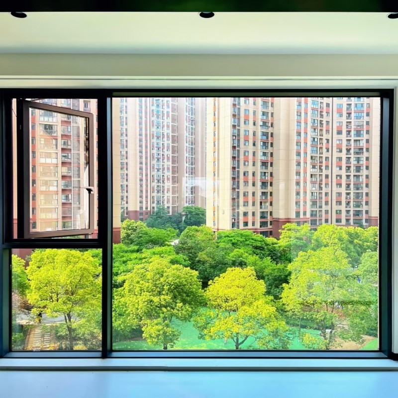Ventana de aluminio de diseño más reciente con estanqueidad superior para espacios residenciales